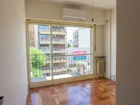 Departamento en Alquiler en Flores, $ 850.000