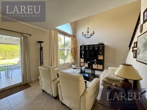 Casa en Alquiler Temporal de 4 dormitorios