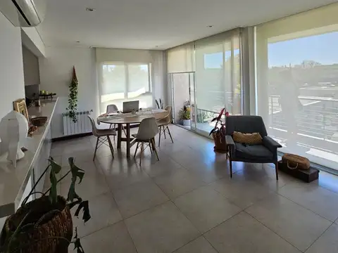 Departamento 3 ambientes con 2 baños