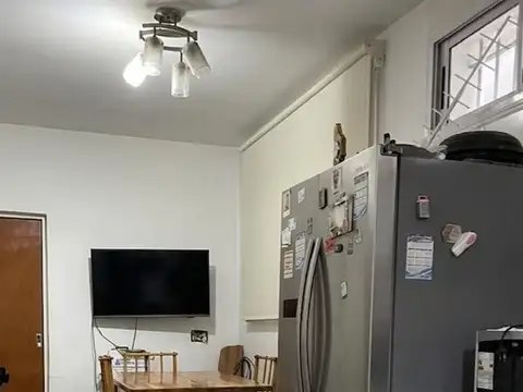 Depto Tipo Casa en Venta con 1 cocheras