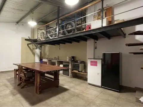 Depto Tipo Casa en Venta de 5 ambientes