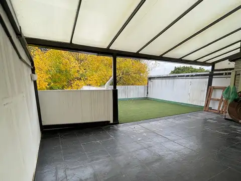 Depto Tipo Casa en Venta de 5 ambientes