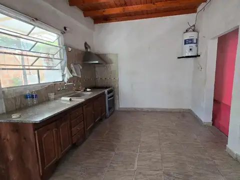 Casa americana 3 ambientes en alquiler en Ituzaingo Norte 