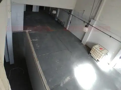 Galpon en Alquiler en Lomas del Mirador, $ 4.300.000