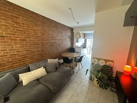 DUPLEX 3 AMB C/COCHERA, JARDIN Y LAVADERO