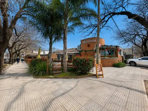 Local en Venta en Funes, Rosario