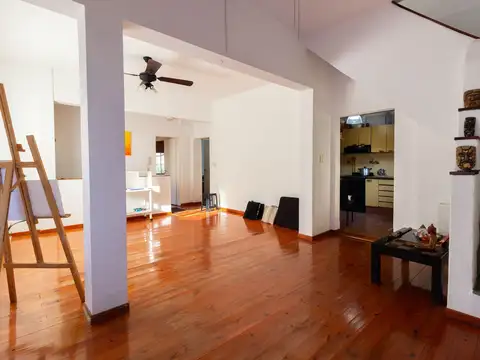 Depto Tipo Casa en Venta de 4 ambientes