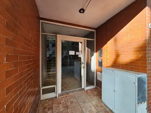 M Acosta 100, Piso 5