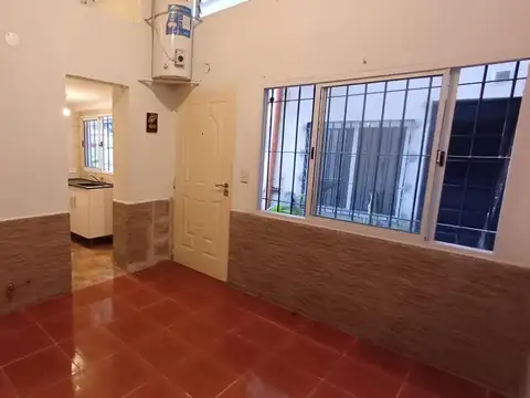 Hipolito Yrigoyen 1600