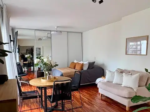 Crámer 2500, Piso 5°