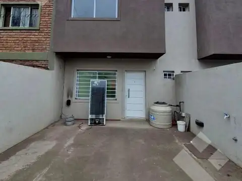 Depto Tipo Casa en Alquiler en Plottier, $ 2.200.000