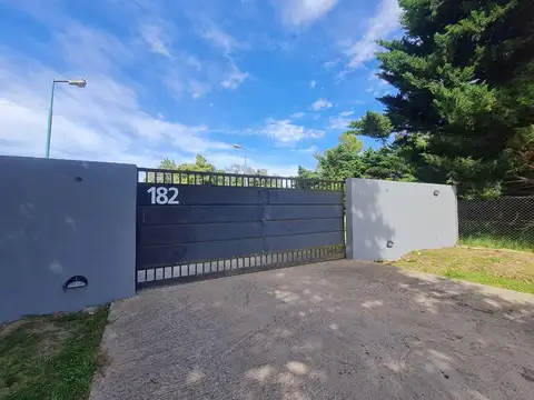 Terrenos y Lotes en Venta en Villa Elisa [Cod: 257]