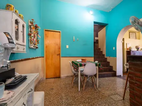 Depto Tipo Casa en Venta con 1 cocheras