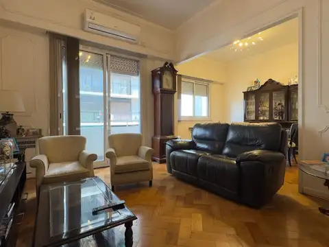 Venta depto 5 ambientes Flores balcon baulera