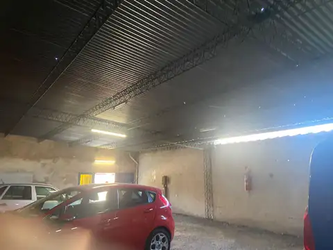 Cochera en venta - 152Mts2 - Ludueña, Rosario