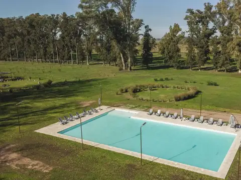 Terreno en Venta en Los Tres Pinos, USD 20.000