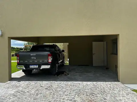Casa en Venta en Estancia Villa María, USD 330.000