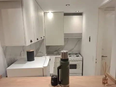 Belgrano 2400, Piso 1