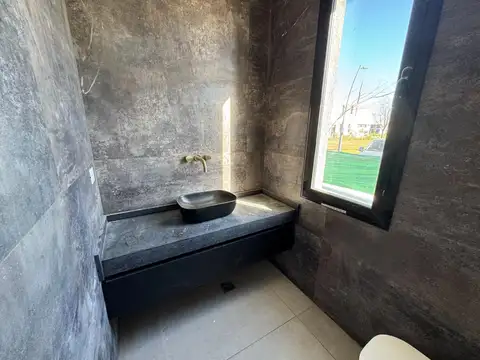 Casa en Venta en Puertos - Riberas, USD 470.000