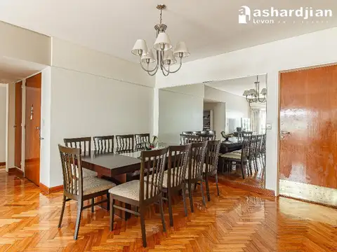 Departamento 4 ambientes con 2 baños