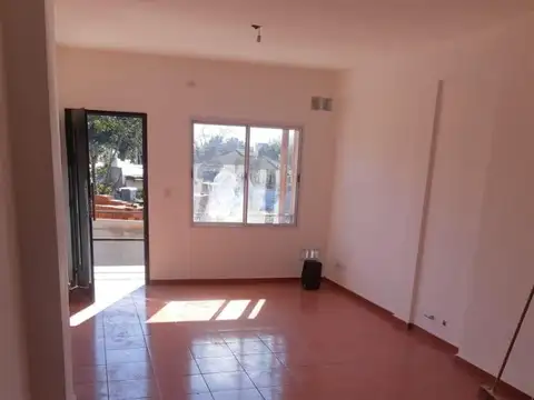 Federico Chopin 572 , Piso 1