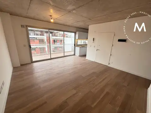 Departamento en venta 4 ambientes, con balcon aterrazado