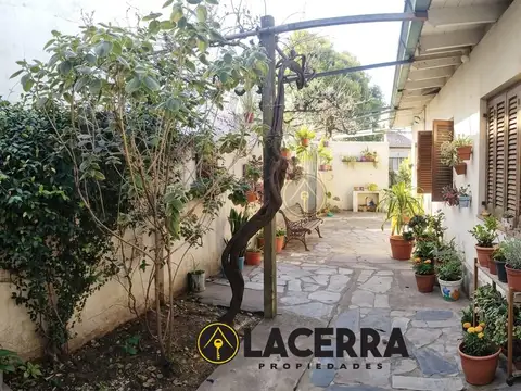 ph de 3 amb con patio en villa ballester