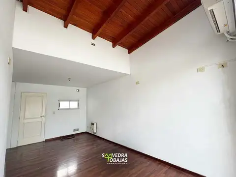 Pasaje Villalobos 1400, Piso 2°