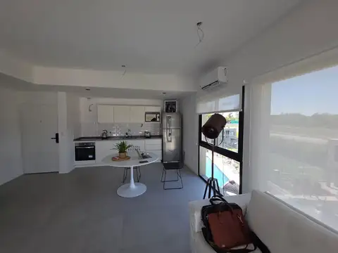 Departamento en Alquiler con 1 cocheras