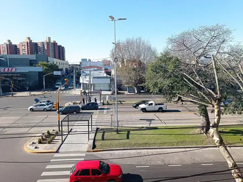 Terreno en venta Lote 564 m2 sobre Avenida Mitre Sarandi Avellaneda
