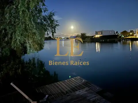 CASA A LA VENTA EN EL CANTON A LA LAGUNA