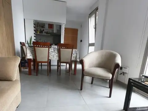 Calle 20 esq. 9 - Ed. Perez