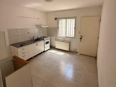 Departamento 4 ambientes con 1 baño