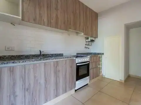 Depto Tipo Casa 5 ambientes con 2 baños