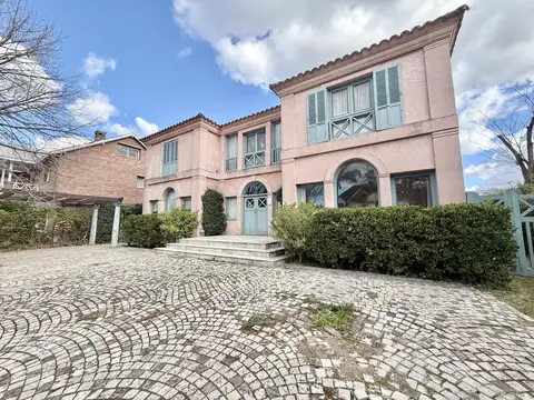 Casa en Barrio Cerrado Las Victorias