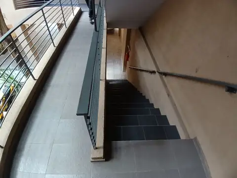 Pringles 2600, Piso 2