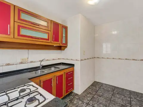 Departamento en Venta en Flores, USD 129.000