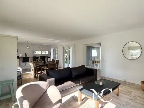 Casa en Venta en Costa Esmeralda, USD 220.000