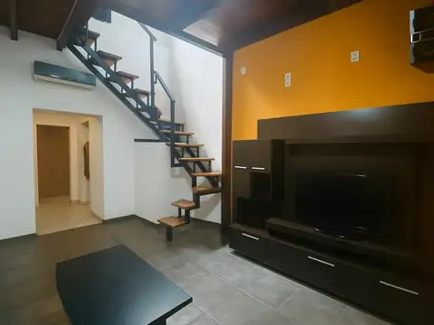 VENTA – Casa de Pasillo NO PH en República sexta 