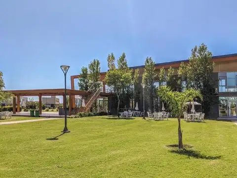 Terreno en Venta en Rosario, USD 111