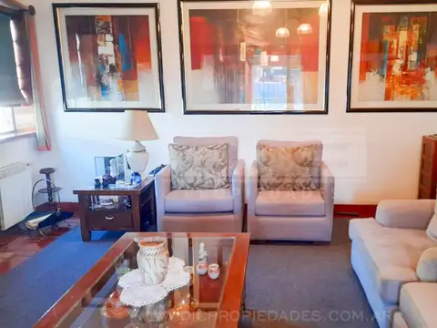 Casa en Venta en Olivos Maipú/Uzal, USD 480.000