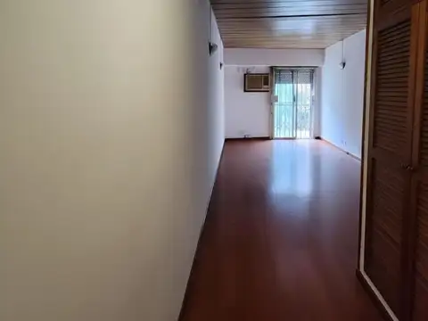 Av. Juan Bautista Alberdi 1200