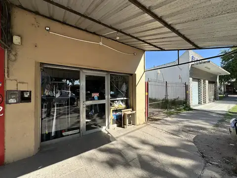 Local en Venta 40 años