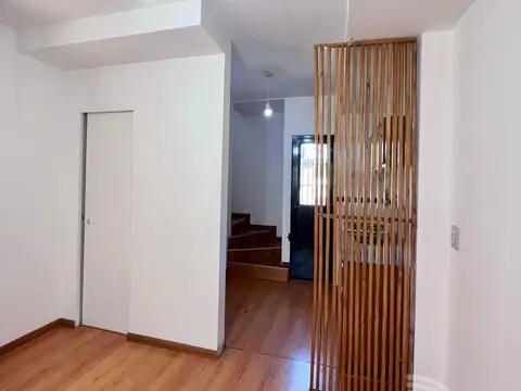 Departamento Duplex 3 Ambientes en Alquiler en Ramos Mejia Sur