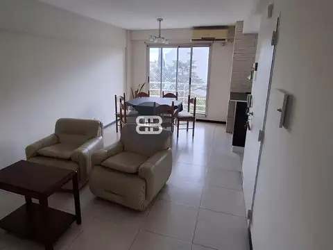 Miguel Angel al 5600