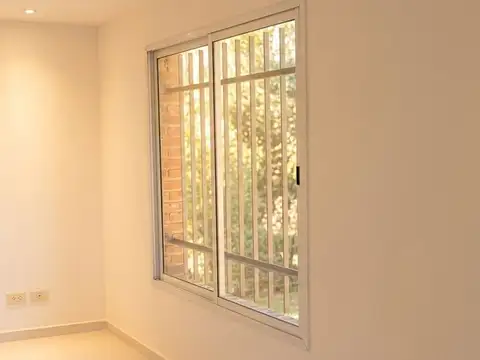 Depto Tipo Casa en Alquiler 36 años