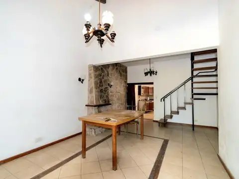 Casa en Venta al Oeste