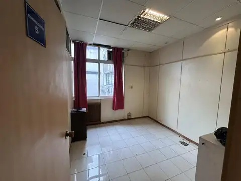 Oficina en Alquiler al Oeste