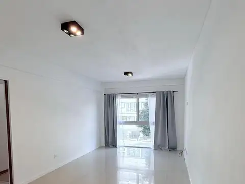 Paulino Rojas 400, Piso 2