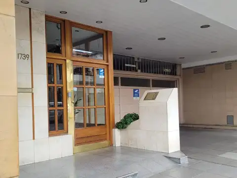 4 ambientes amplios y luminosos con balcon , Apto credito.